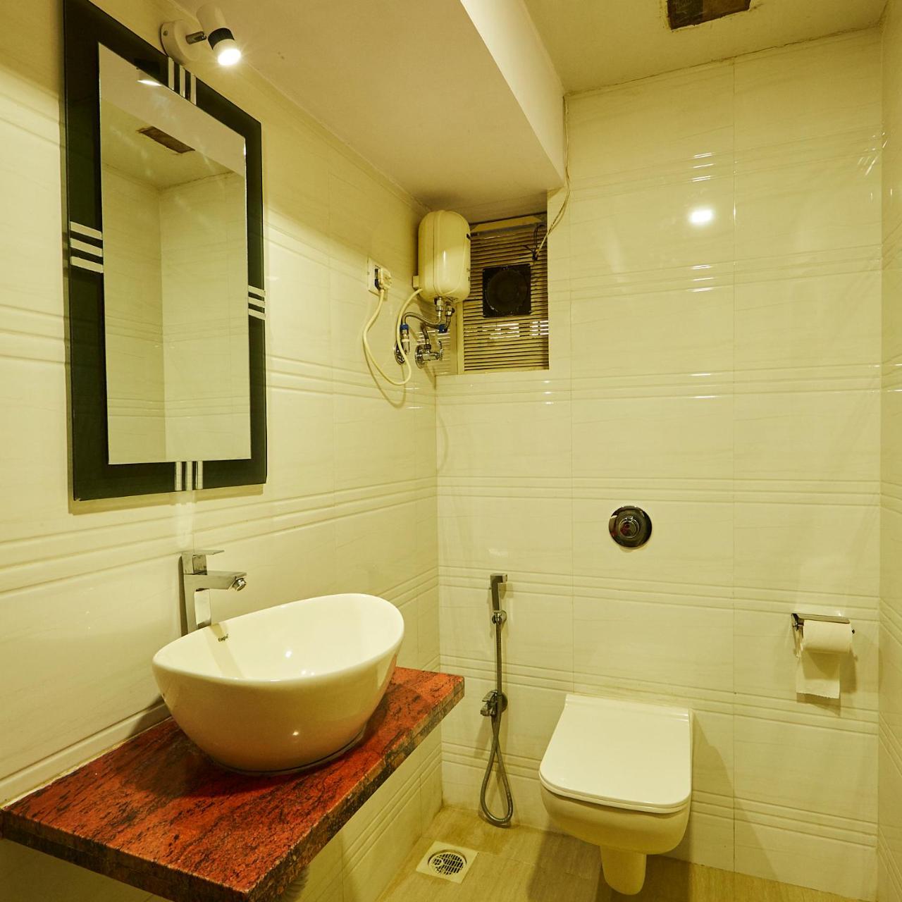 Hotel Alibaba Mumbai Exterior photo